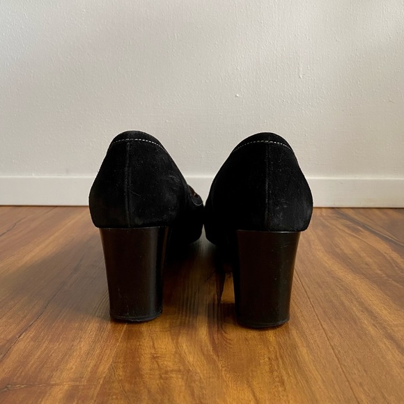 Ferragamo Suede Heels with Gold Hardware - Picture 4 of 10